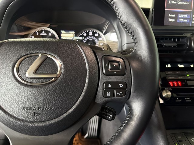 Certified 2025 Lexus IS 300 w/ Comfort Package RWD image 16