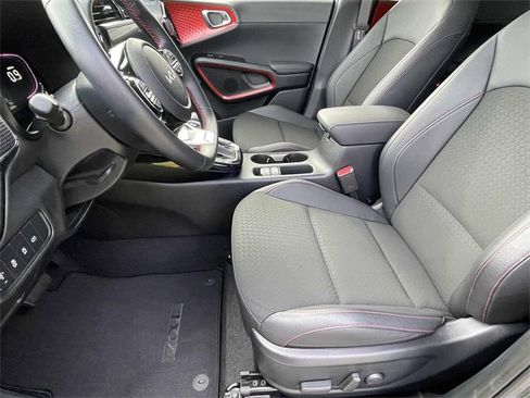 Used 2025 Kia Soul GT-Line w/ Option Group 015 image 19