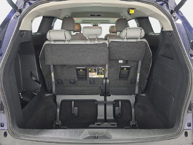 Certified 2026 Toyota Sienna XLE FWD image 29
