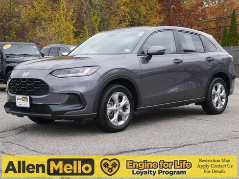 Used 2025 Honda HR-V LX image 1