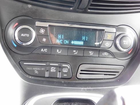 Used 2016 Ford C-MAX SE image 15