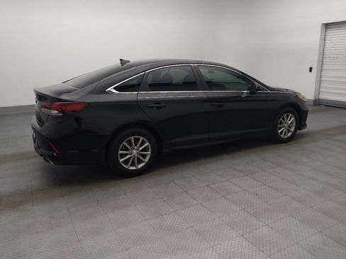 Used 2019 Hyundai Sonata SE w/ Cargo Package FWD image 10