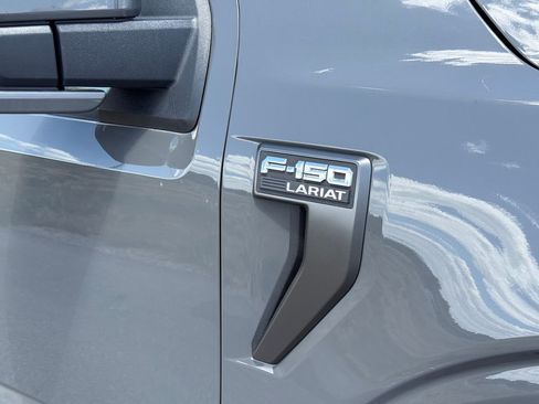 Used 2021 Ford F150 Lariat w/ Equipment Group 502A High AWD/4WD image 18