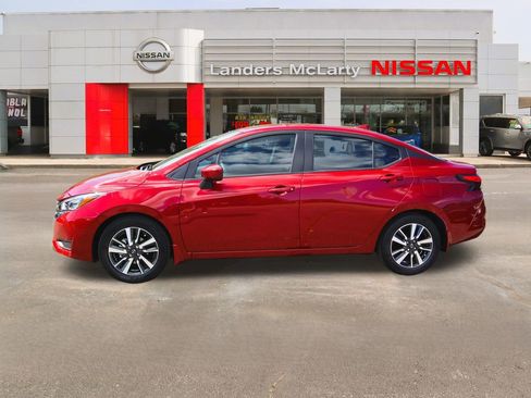 New 2025 Nissan Versa SV w/ Trunk Package image 6