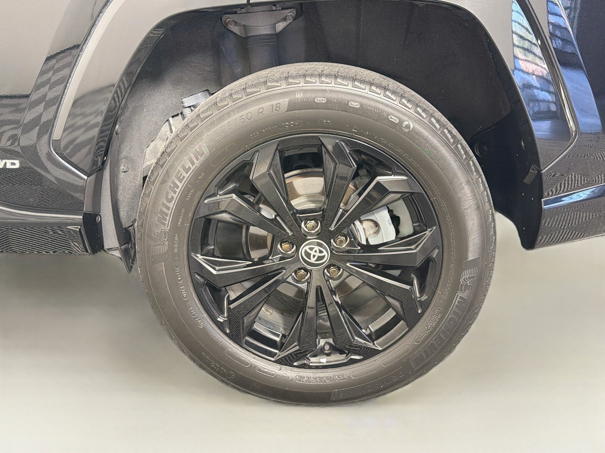 Used 2022 Toyota RAV4 SE AWD/4WD image 11