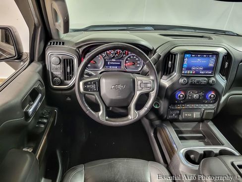 Used 2021 Chevrolet Silverado 1500 LT Trail Boss w/ Convenience Package II image 13