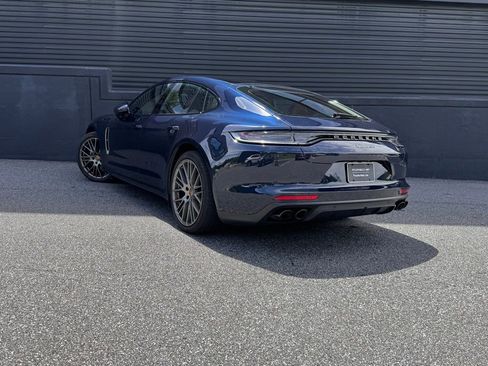 Certified 2023 Porsche Panamera 4 Platinum Edition AWD/4WD image 3
