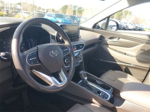 Used 2020 Hyundai Santa Fe Limited image 13