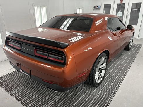 Used 2022 Dodge Challenger R/T w/ Shaker Package image 5
