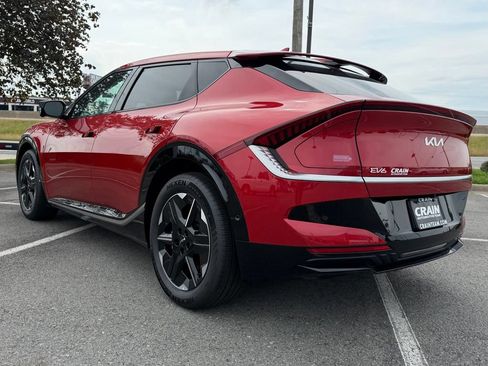 New 2025 Kia EV6 Wind RWD image 5