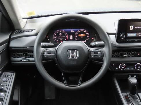 Certified 2024 Honda Accord EX image 17