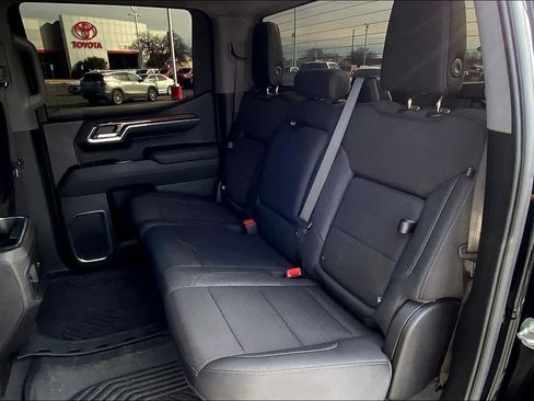 Used 2024 Chevrolet Silverado 1500 LT Trail Boss image 21