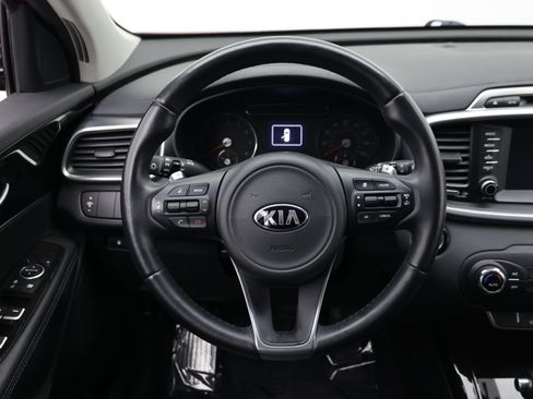 Used 2017 Kia Sorento EX FWD image 29