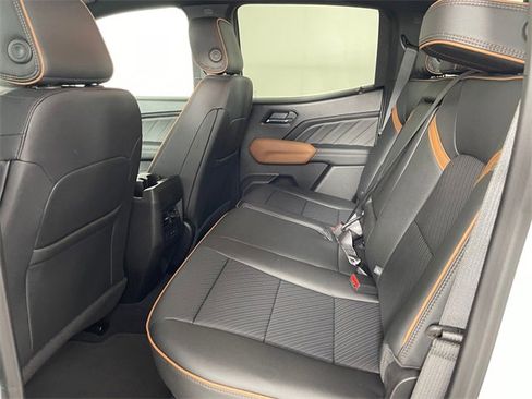 New 2026 GMC Canyon AT4 w/ Technology Plus Package image 16