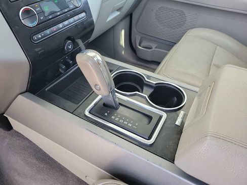 Used 2013 Ford Expedition Limited image 13