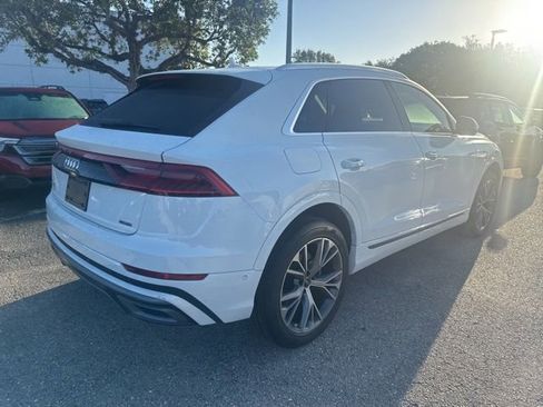Used 2023 Audi Q8 Premium Plus AWD/4WD image 2