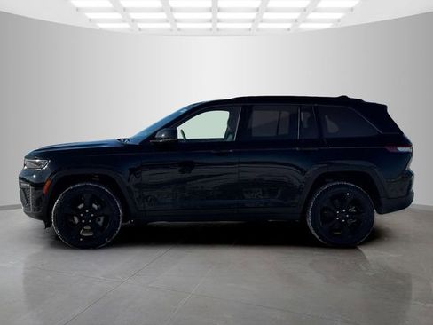 New 2026 Jeep Grand Cherokee Limited w/ Limited Altitude Package image 4