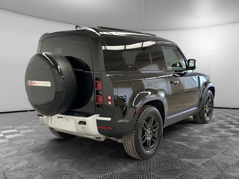 Used 2024 Land Rover Defender 90 S AWD/4WD image 5