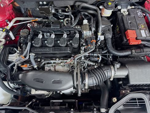 Used 2025 Honda Accord LX image 39
