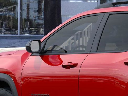 New 2025 GMC Terrain Elevation w/ Black Edition image 42