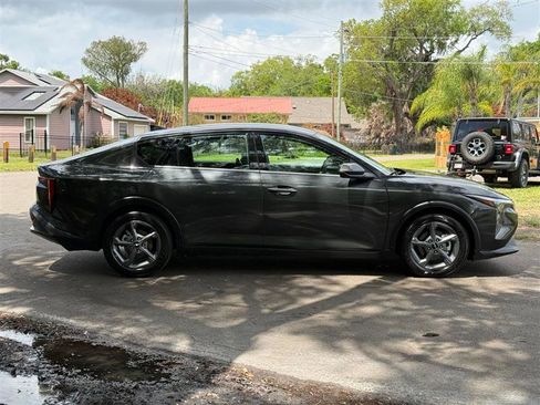 Used 2026 Kia K4 FWD image 9
