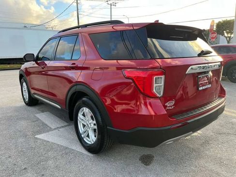 Used 2020 Ford Explorer XLT w/ Equipment Group 202A image 6