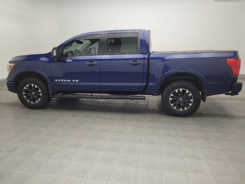 Used 2019 Nissan Titan PRO-4X w/ Pro-4x Convenience Package image 3