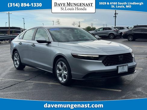 Used 2025 Honda Accord LX image 1