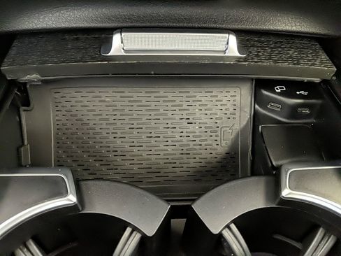 Used 2023 Mercedes-Benz GLE 350 4MATIC image 23