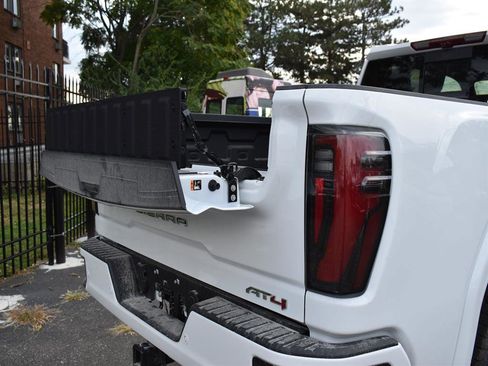 New 2026 GMC Sierra 2500 AT4 w/ AT4 Premium Plus Package image 11