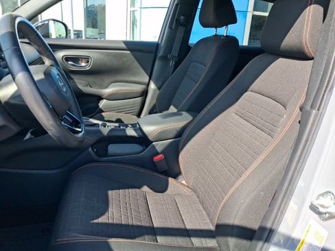 Used 2023 Honda HR-V Sport image 17