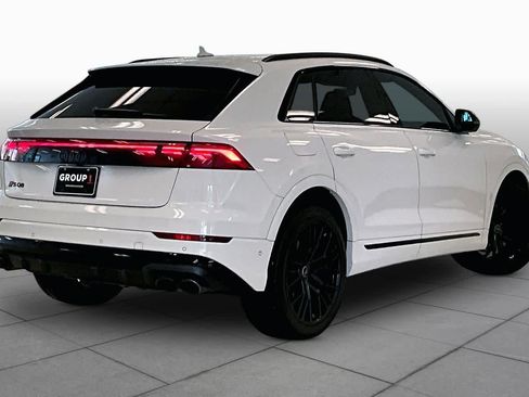Used 2025 Audi SQ8 Prestige AWD/4WD image 11
