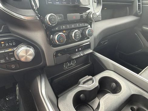 Used 2024 RAM 1500 Laramie AWD/4WD image 24