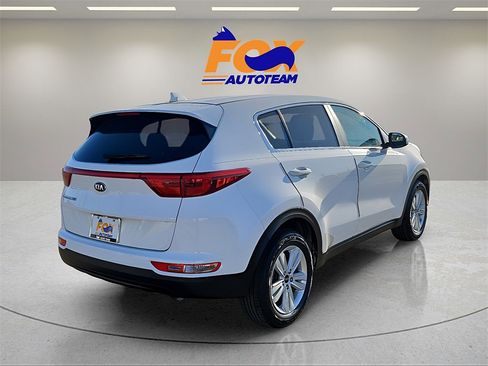 Used 2017 Kia Sportage LX image 5