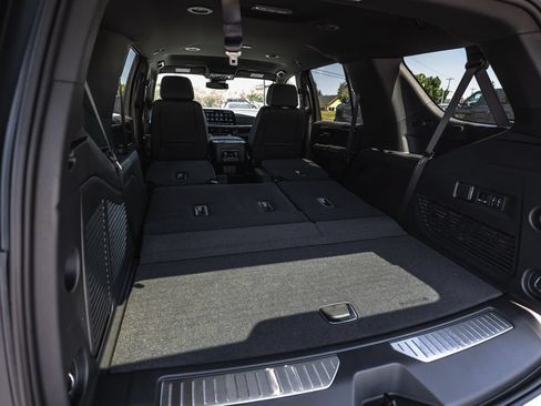 New 2026 Chevrolet Tahoe Premier AWD/4WD image 36
