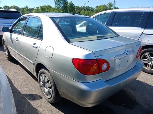 Used 2004 Toyota Corolla LE FWD image 2