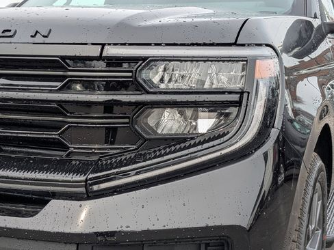 New 2026 Ford Expedition Max Platinum w/ Stealth Appearance Package image 10