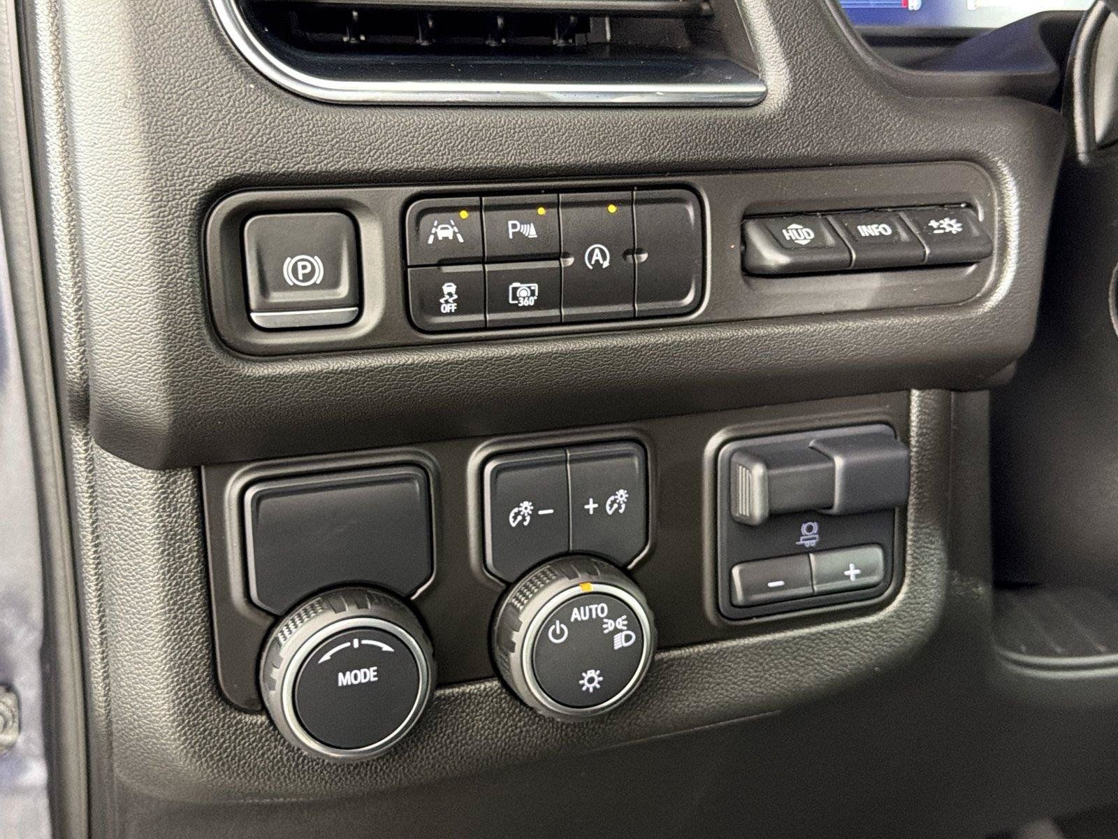 Certified 2024 Chevrolet Tahoe Premier w/ Premium Package RWD image 33