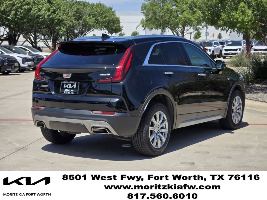 Used 2023 Cadillac XT4 Premium Luxury FWD image 4
