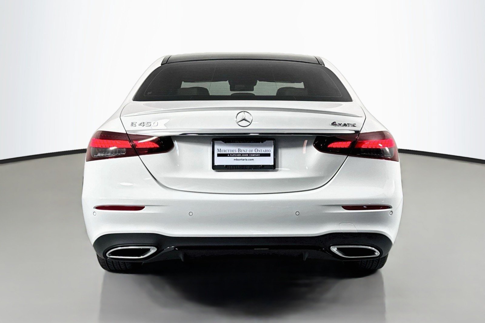 Certified 2023 Mercedes-Benz E 450 4MATIC Sedan w/ Premium Package image 5