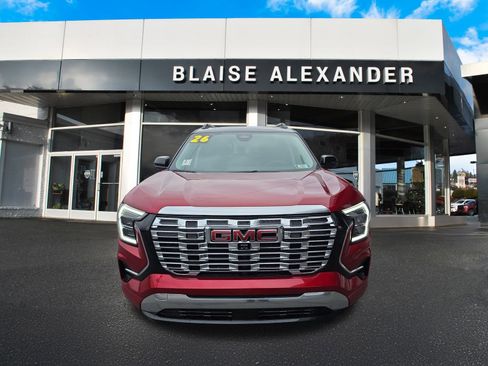 New 2026 GMC Terrain Denali w/ LPO, Floor Liner Package image 9