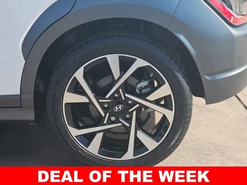 Used 2022 Hyundai Kona Limited image 37