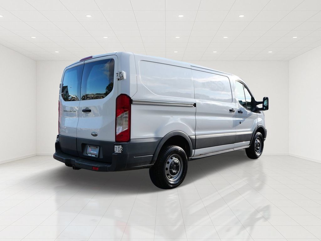 Used 2015 Ford Transit 250 130 Low Roof w/ Interior Upgrade Package RWD image 6