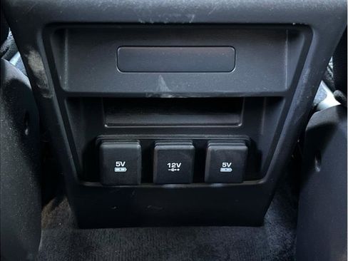 Used 2019 Land Rover Discovery Sport HSE image 10