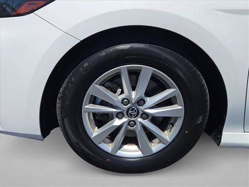 Used 2025 Toyota Camry LE FWD image 29