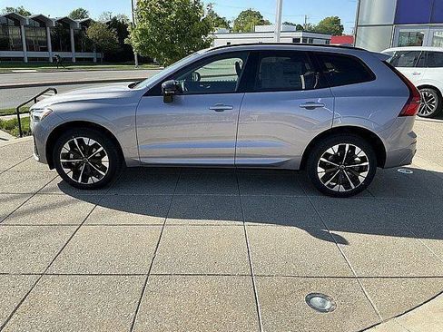 New 2026 Volvo XC60 B5 Plus w/ Protection Package Premier AWD/4WD image 11