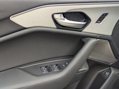 Certified 2025 Acura TLX w/ Technology Package image 12