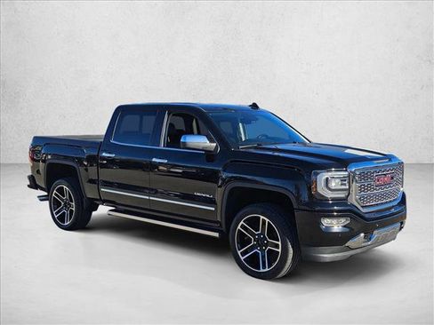 Used 2018 GMC Sierra 1500 Denali image 3