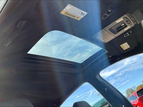 Used 2023 Honda Accord Sport image 18