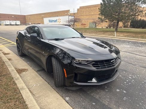 Used 2019 Chevrolet Camaro LT w/ RS Package image 2